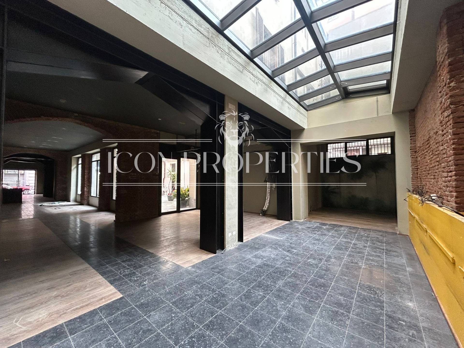 Negozio in affitto a Milano, P.ta Venezia