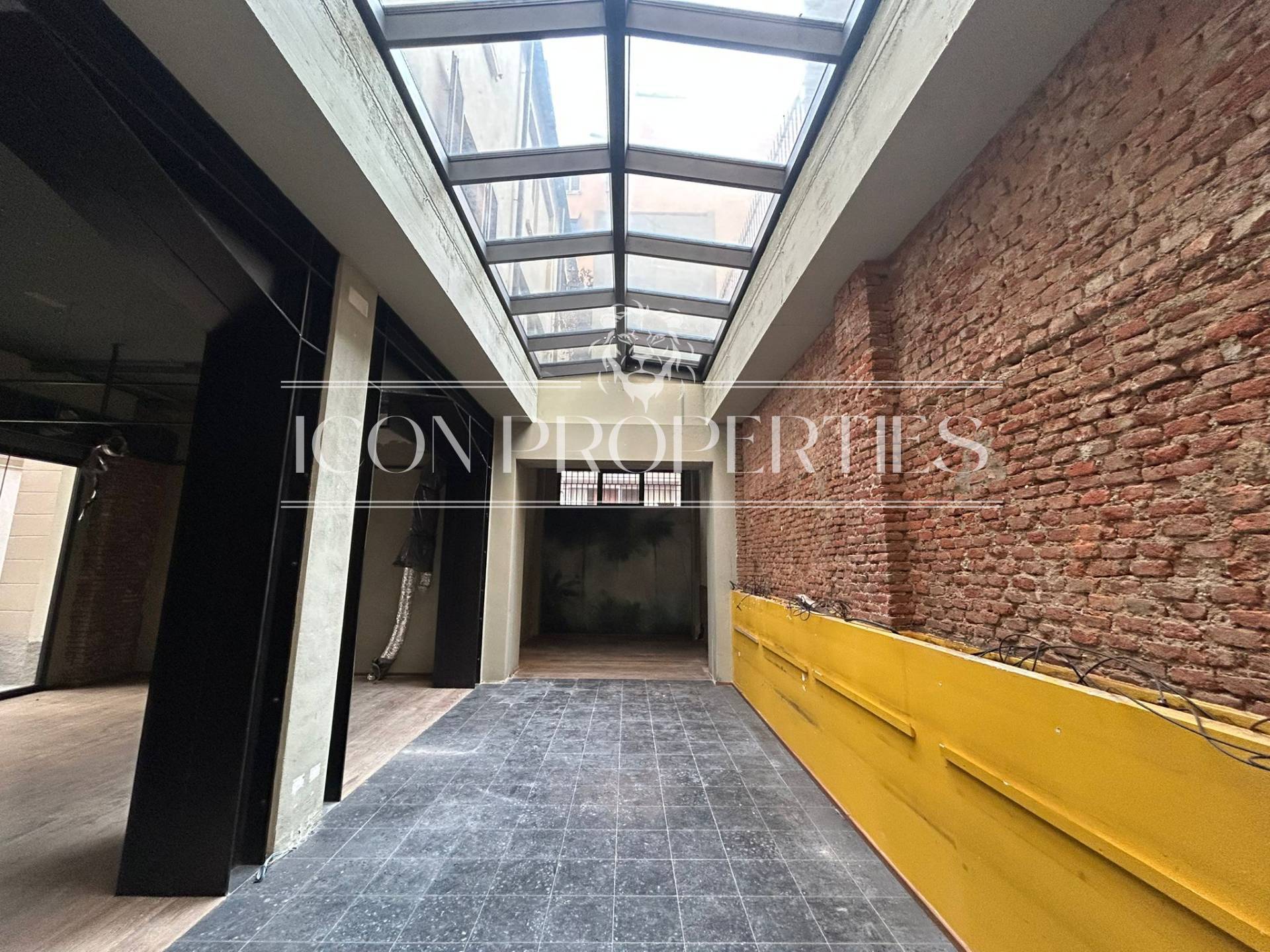 Negozio in affitto a Milano, P.ta Venezia