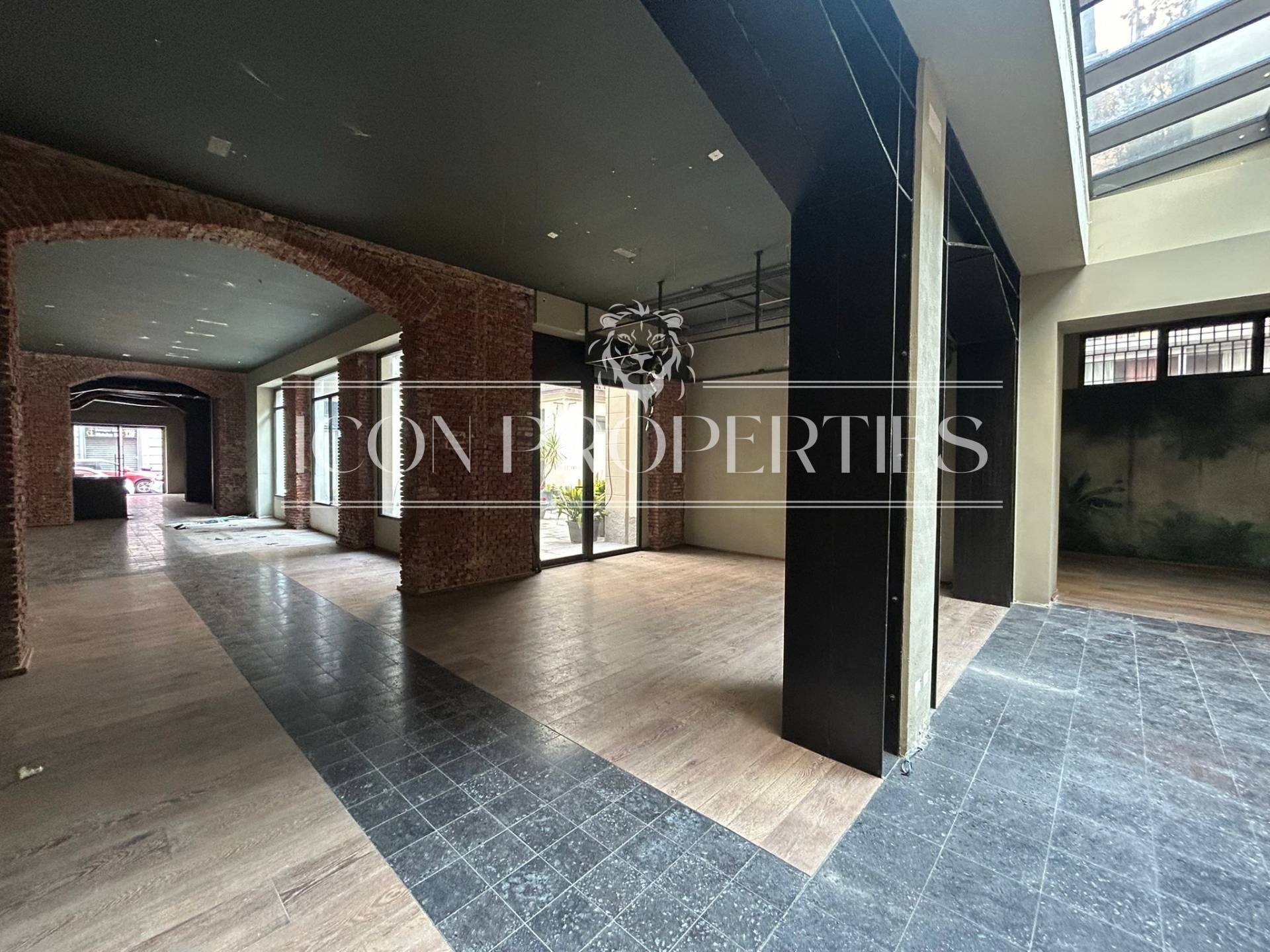 Negozio in affitto a Milano, P.ta Venezia