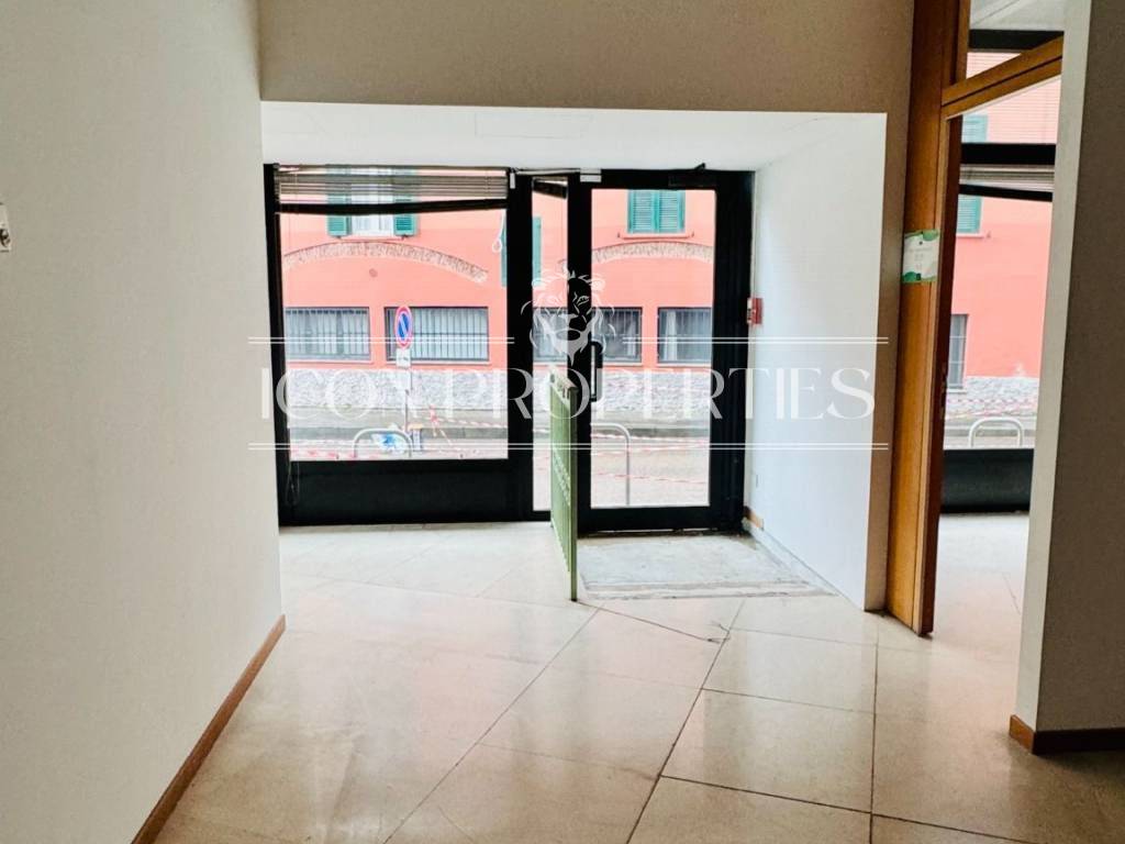 Negozio in affitto a Milano, Romolo