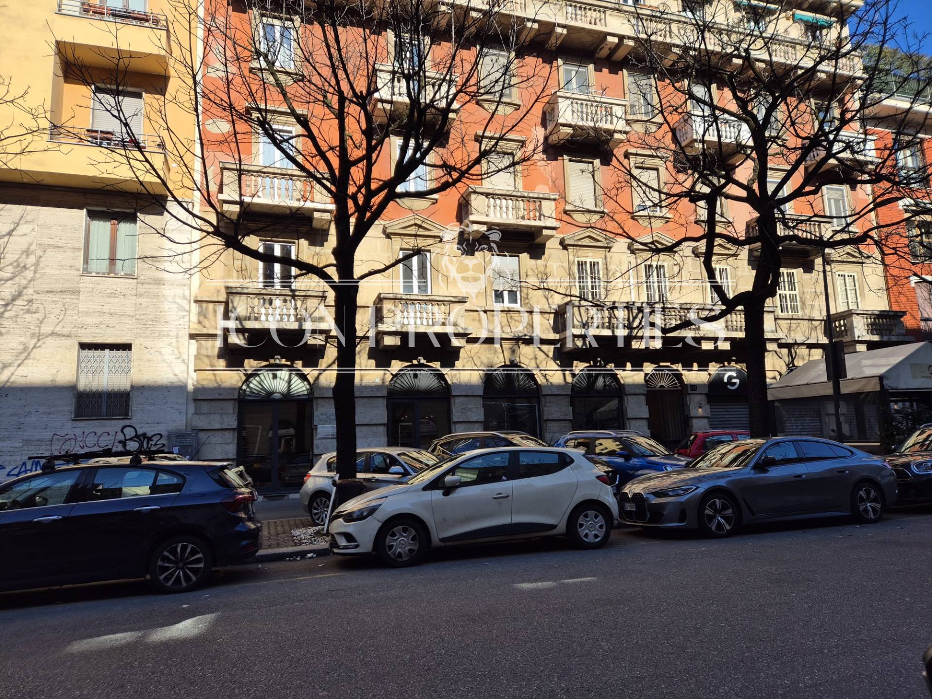 Negozio in vendita a Milano, Sempione