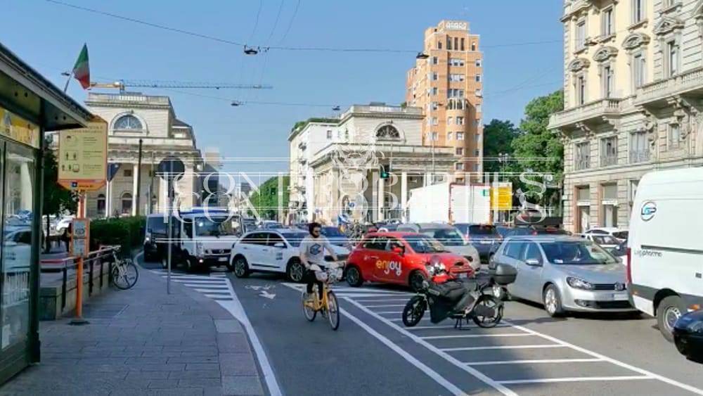 Negozio in affitto a Milano, Buenos Aires