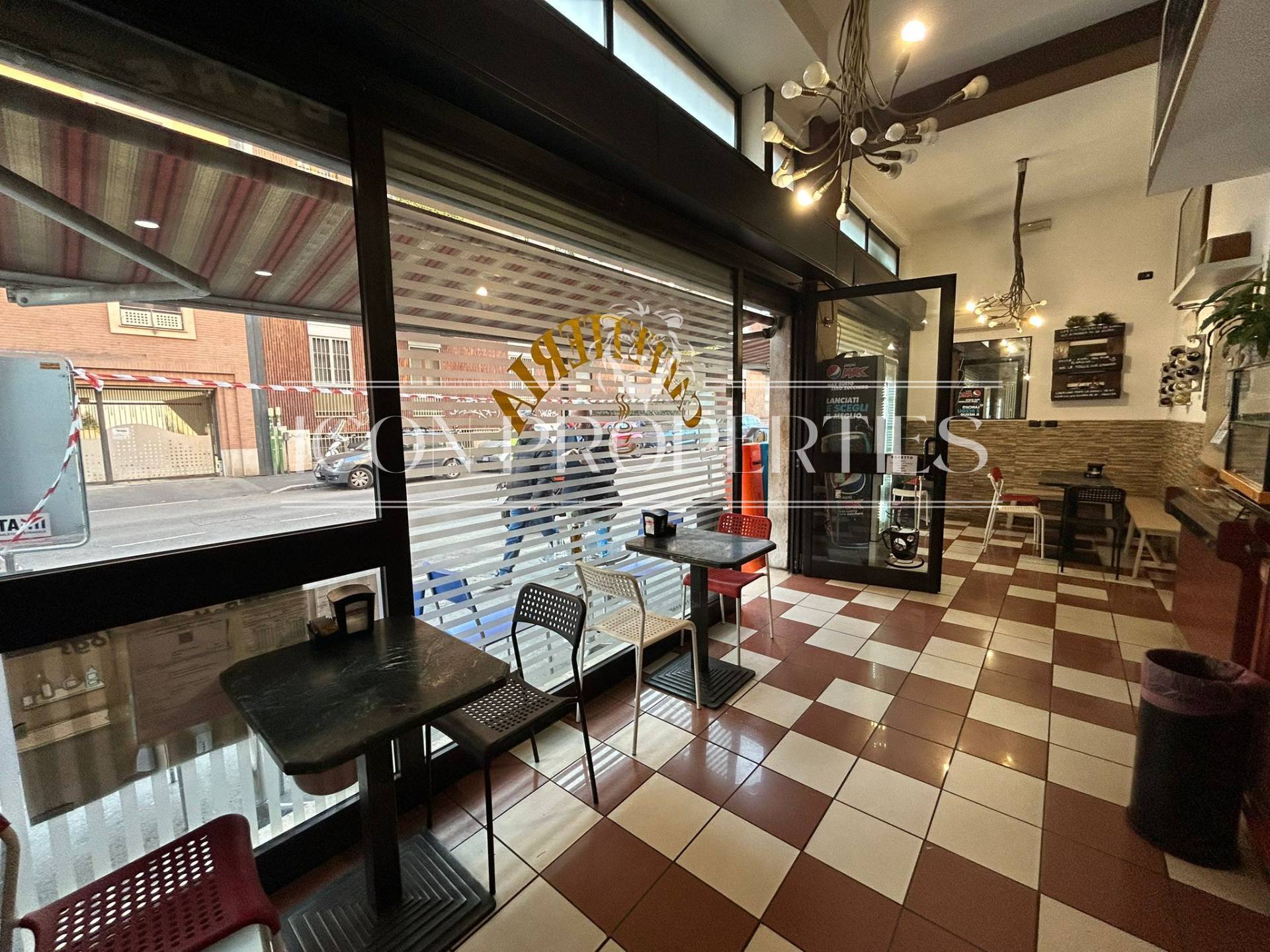 Negozio in affitto a Milano, Lambrate