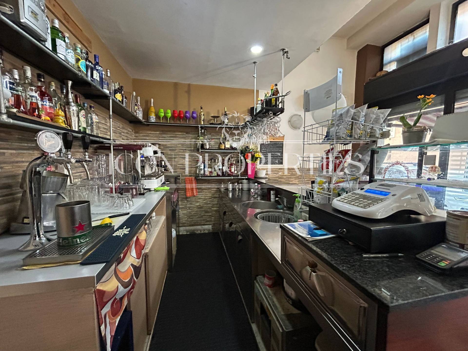 Negozio in affitto a Milano, Lambrate