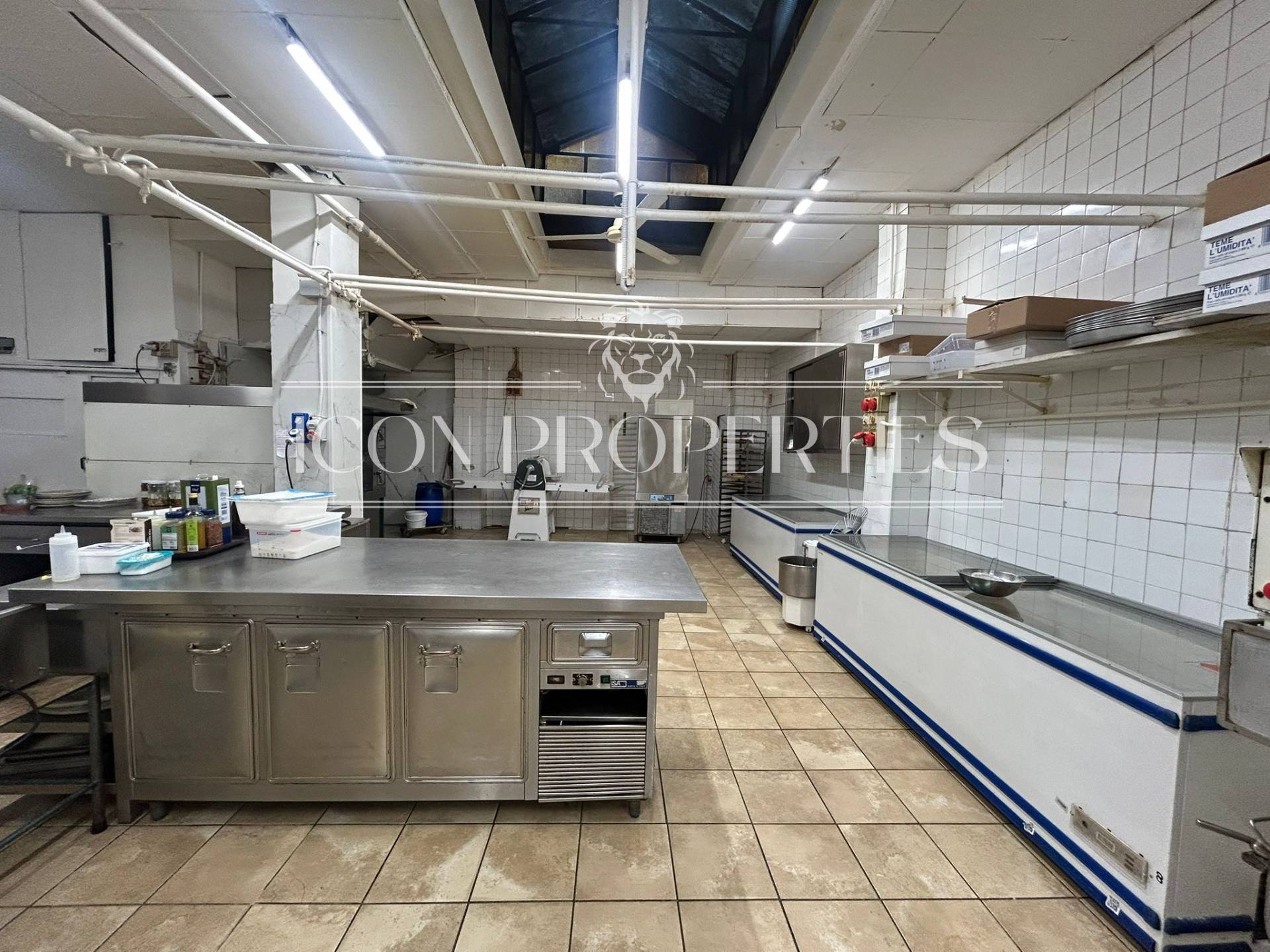 Negozio in affitto a Milano, Forlanini