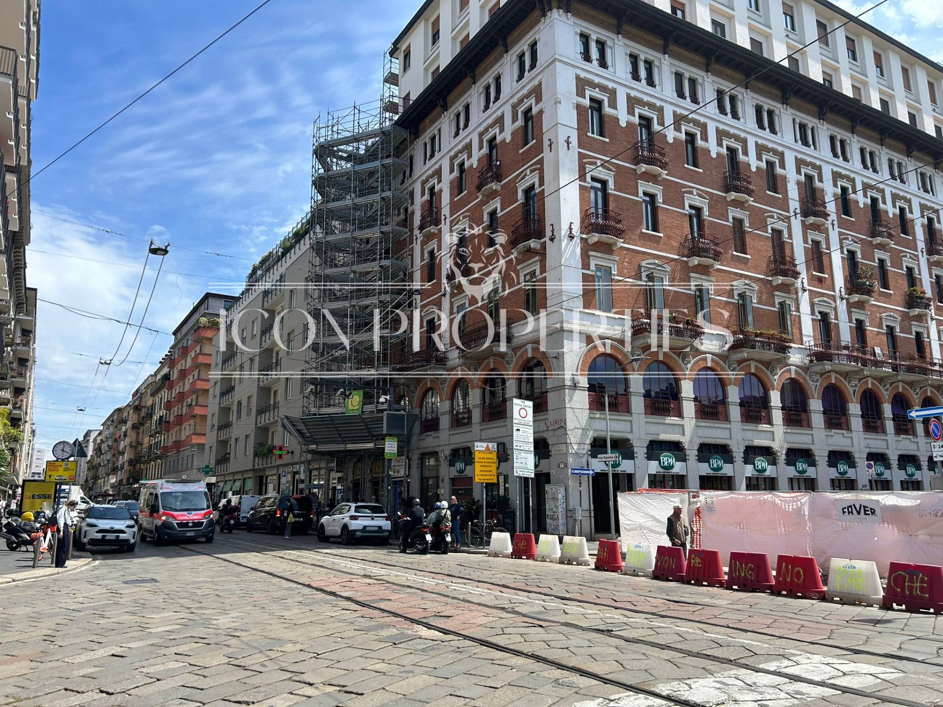Negozio in affitto a Milano, P.ta Genova