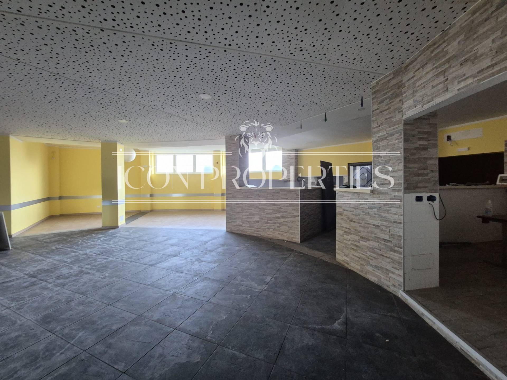 Negozio in affitto a Cornaredo