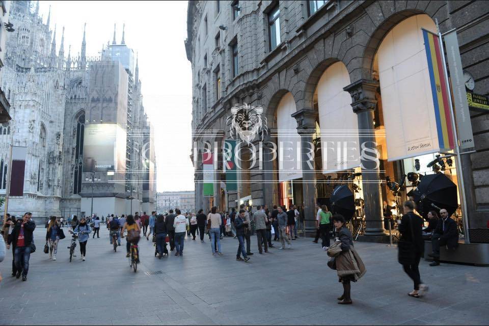 Negozio in affitto a Milano, Duomo