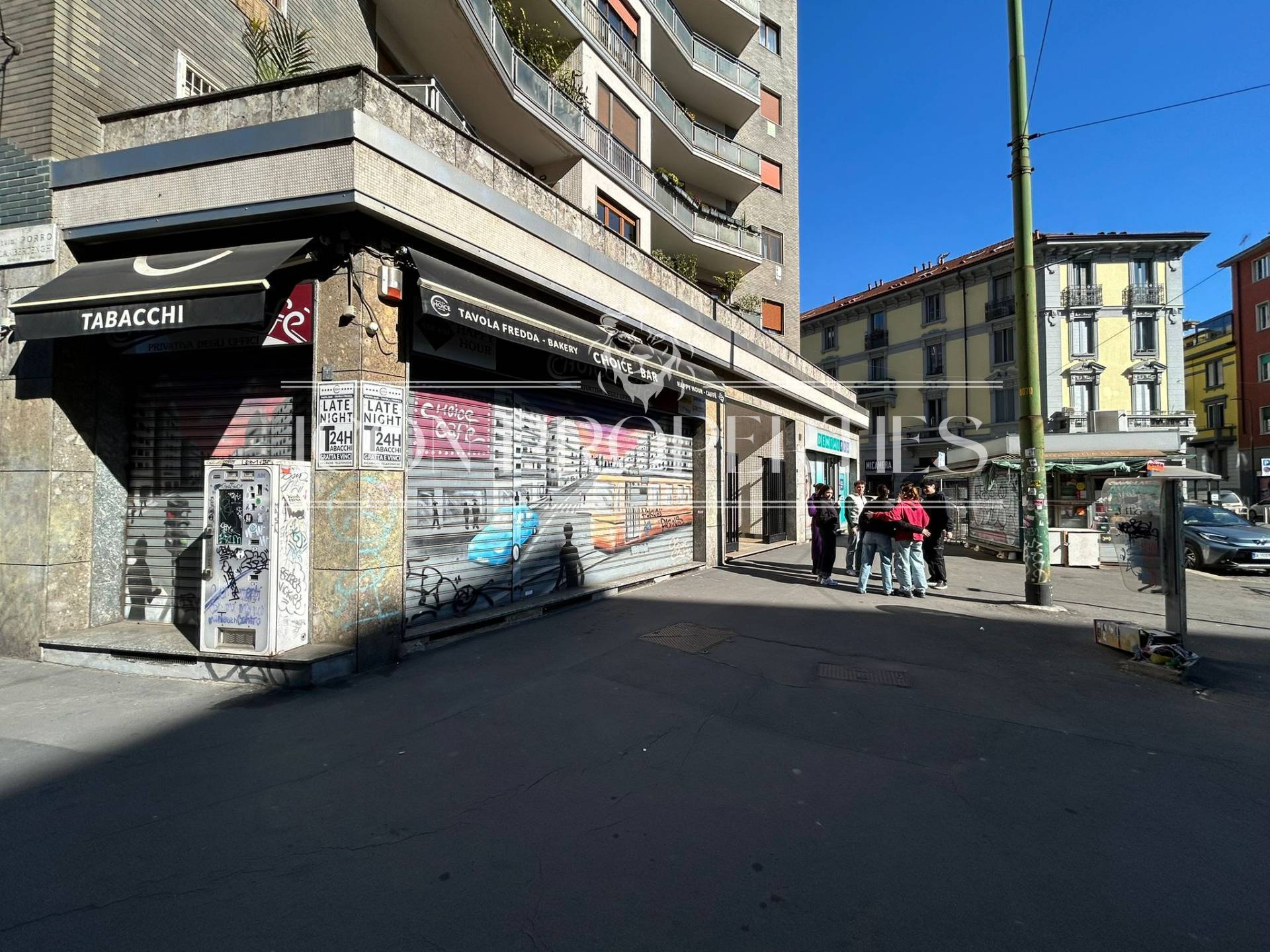 Negozio in vendita a Milano, Isola