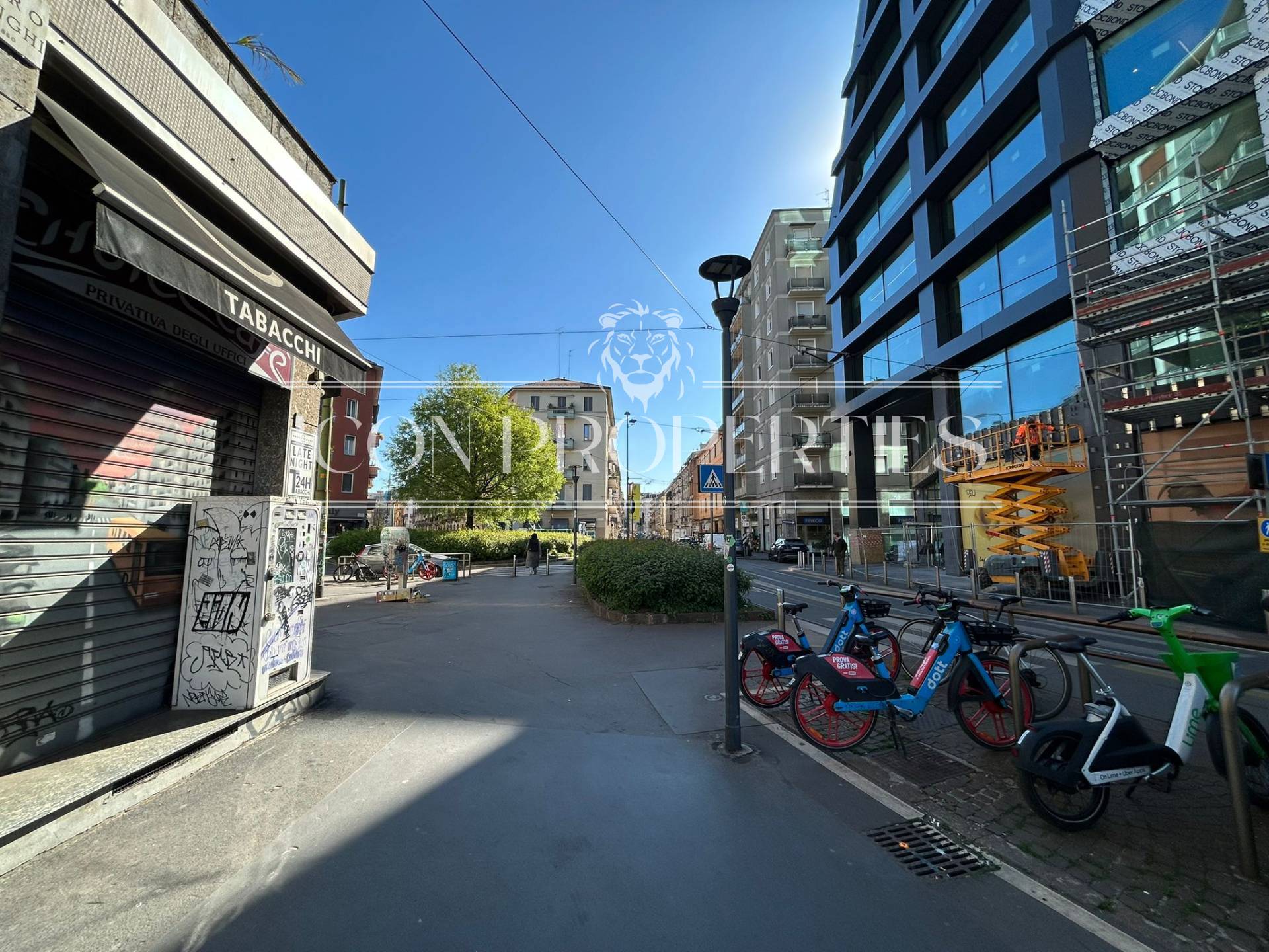 Negozio in vendita a Milano, Isola