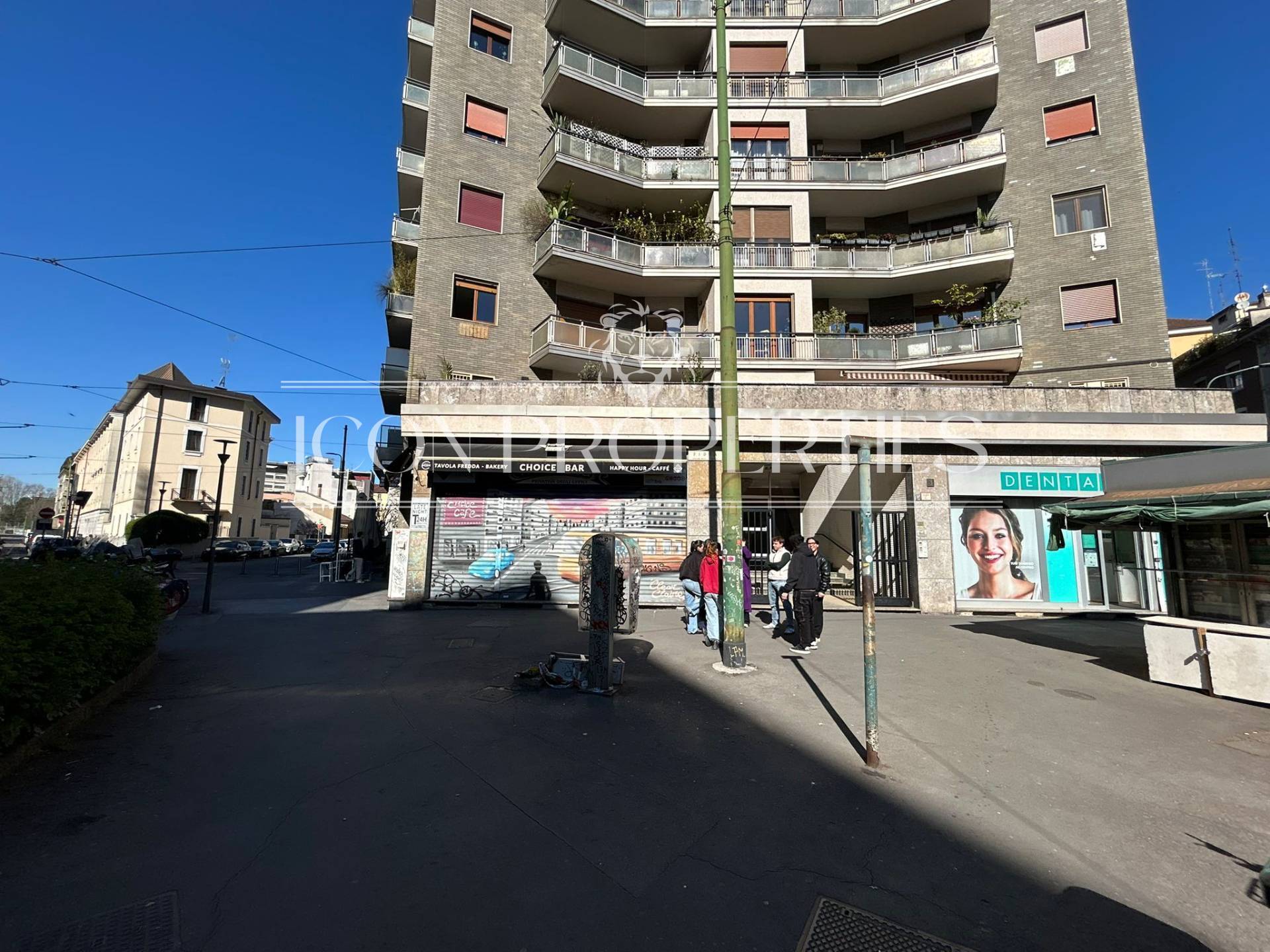 Negozio in vendita a Milano, Isola