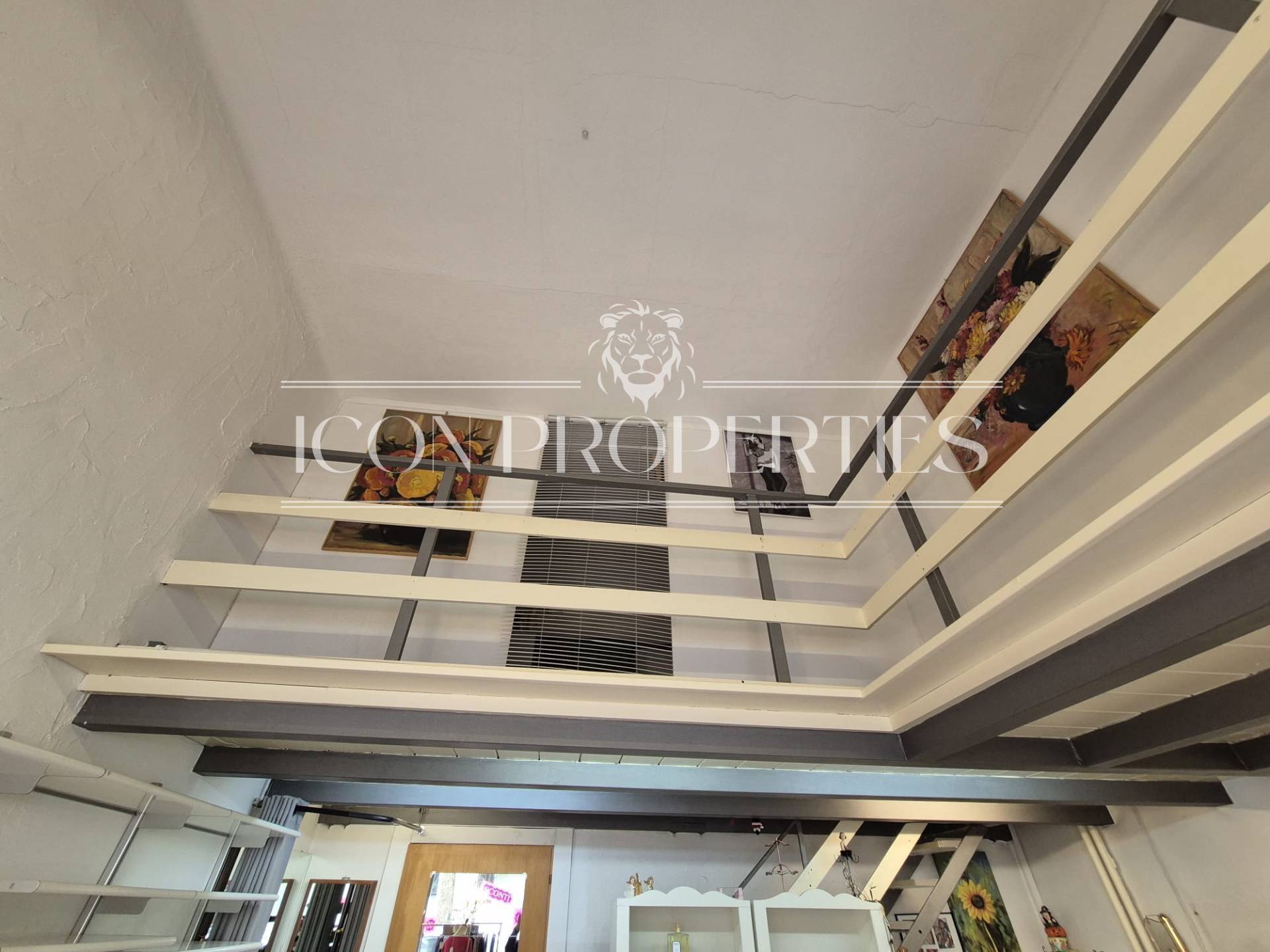 Negozio in affitto a Milano, Solari