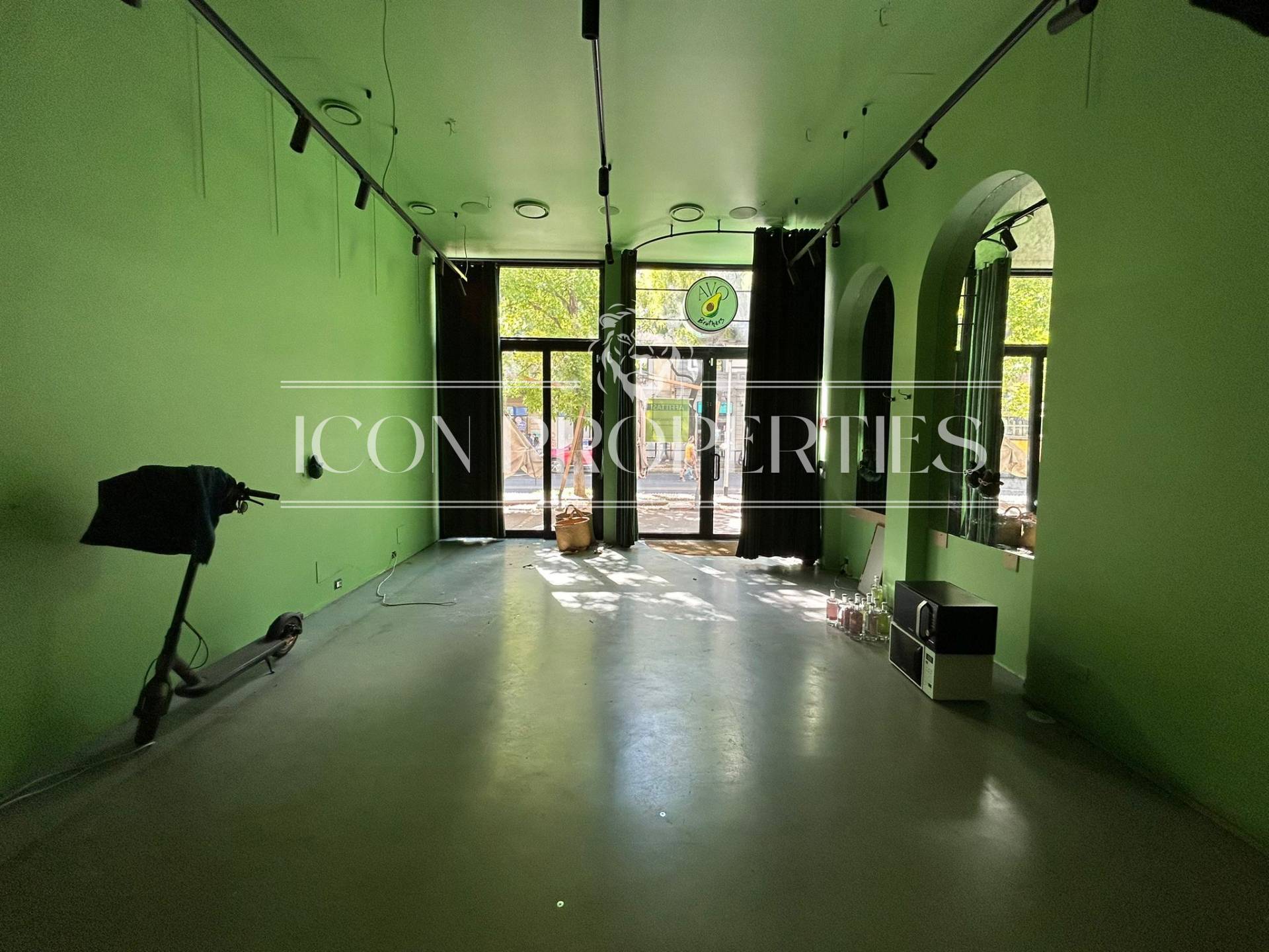 Negozio in affitto a Milano, Corso XXII Marzo