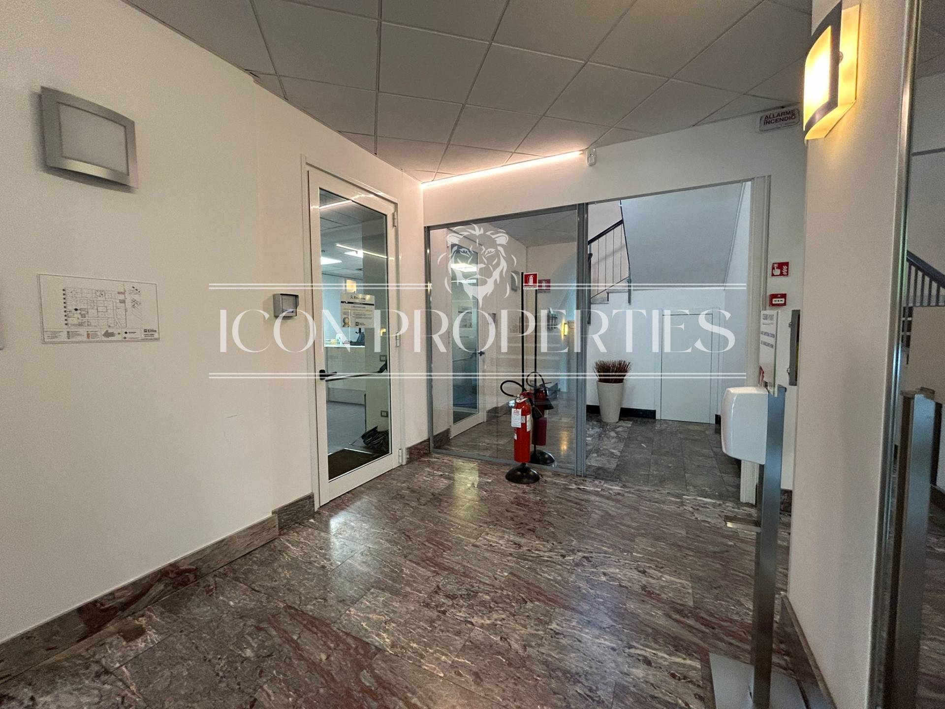 Ufficio in affitto a Milano, Certosa