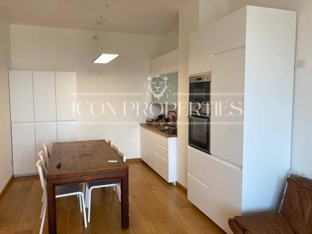 Appartamento in affitto a Milano, Savona