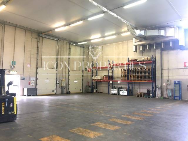 Capannone in affitto a Vercelli, Semicentro