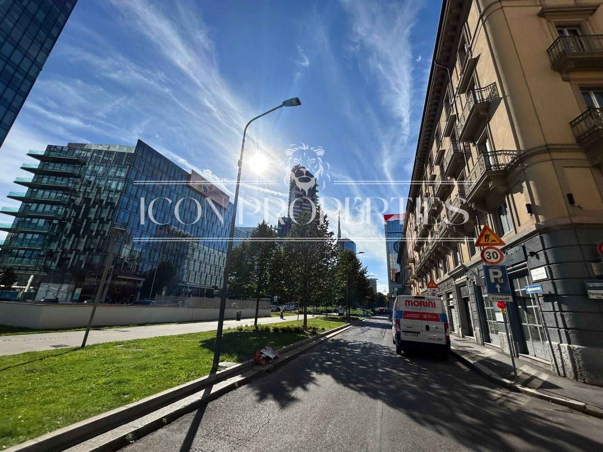 Negozio in affitto a Milano, P.ta Nuova