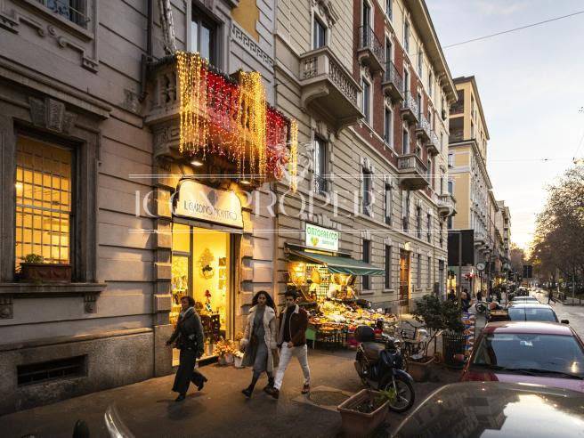 Negozio in affitto a Milano, Montenero