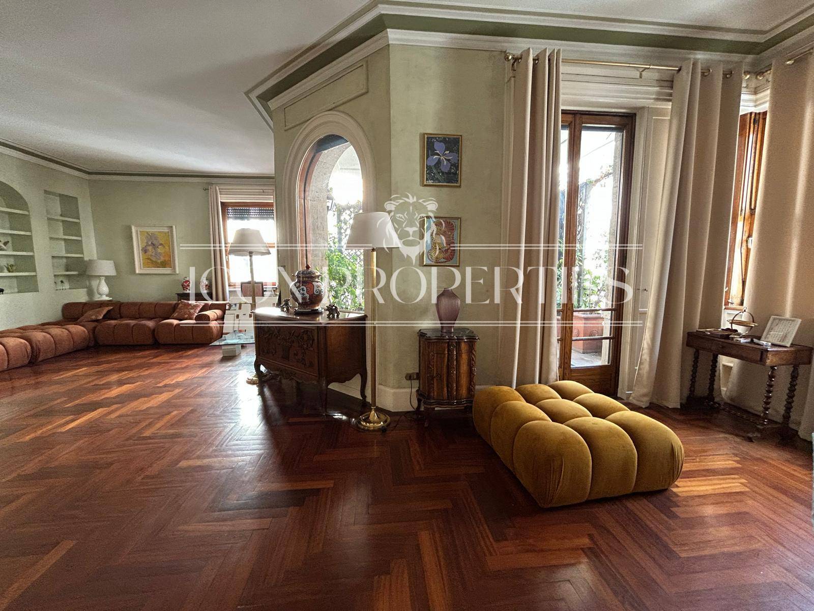 Appartamento in vendita a Milano, Repubblica
