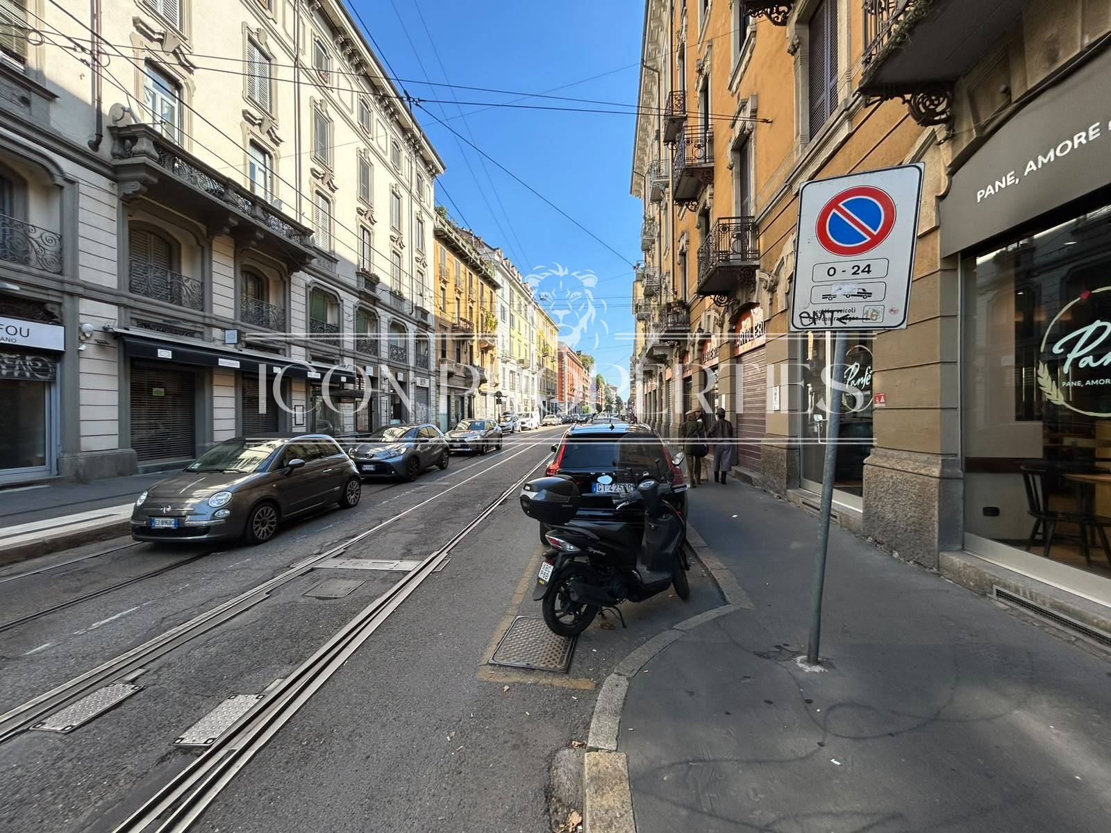 Negozio in affitto a Milano, Montenero