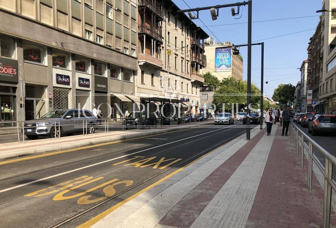 Negozio in affitto a Milano, XX Marzo