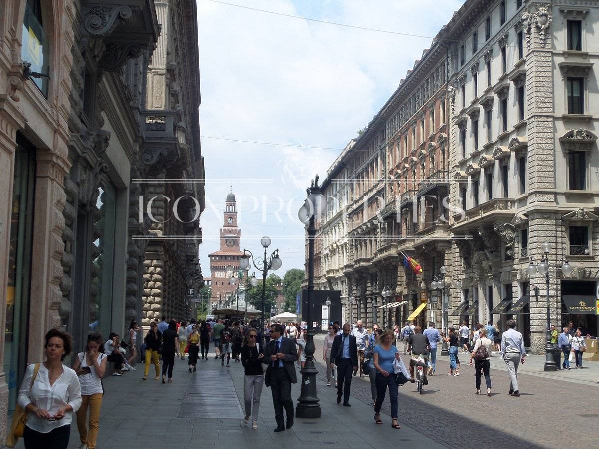 Negozio in affitto a Milano, Duomo