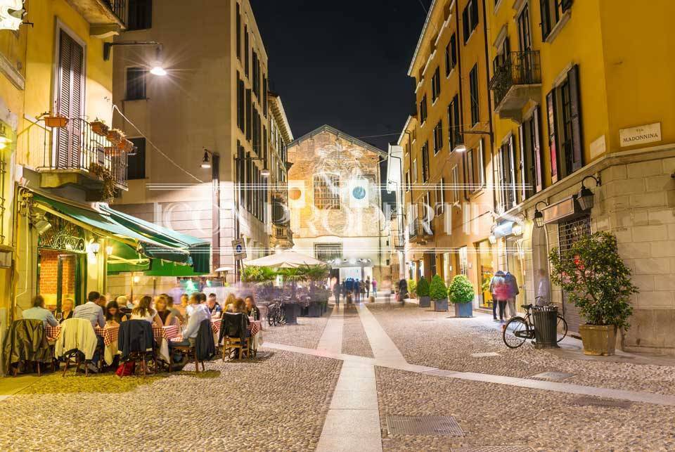Negozio in affitto a Milano, Brera
