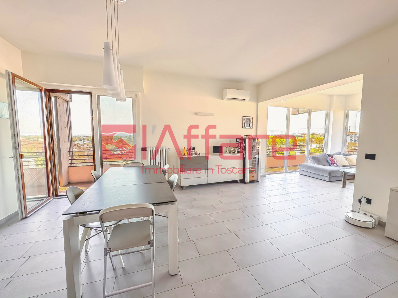 Appartamento con terrazzi a Montecatini-Terme
