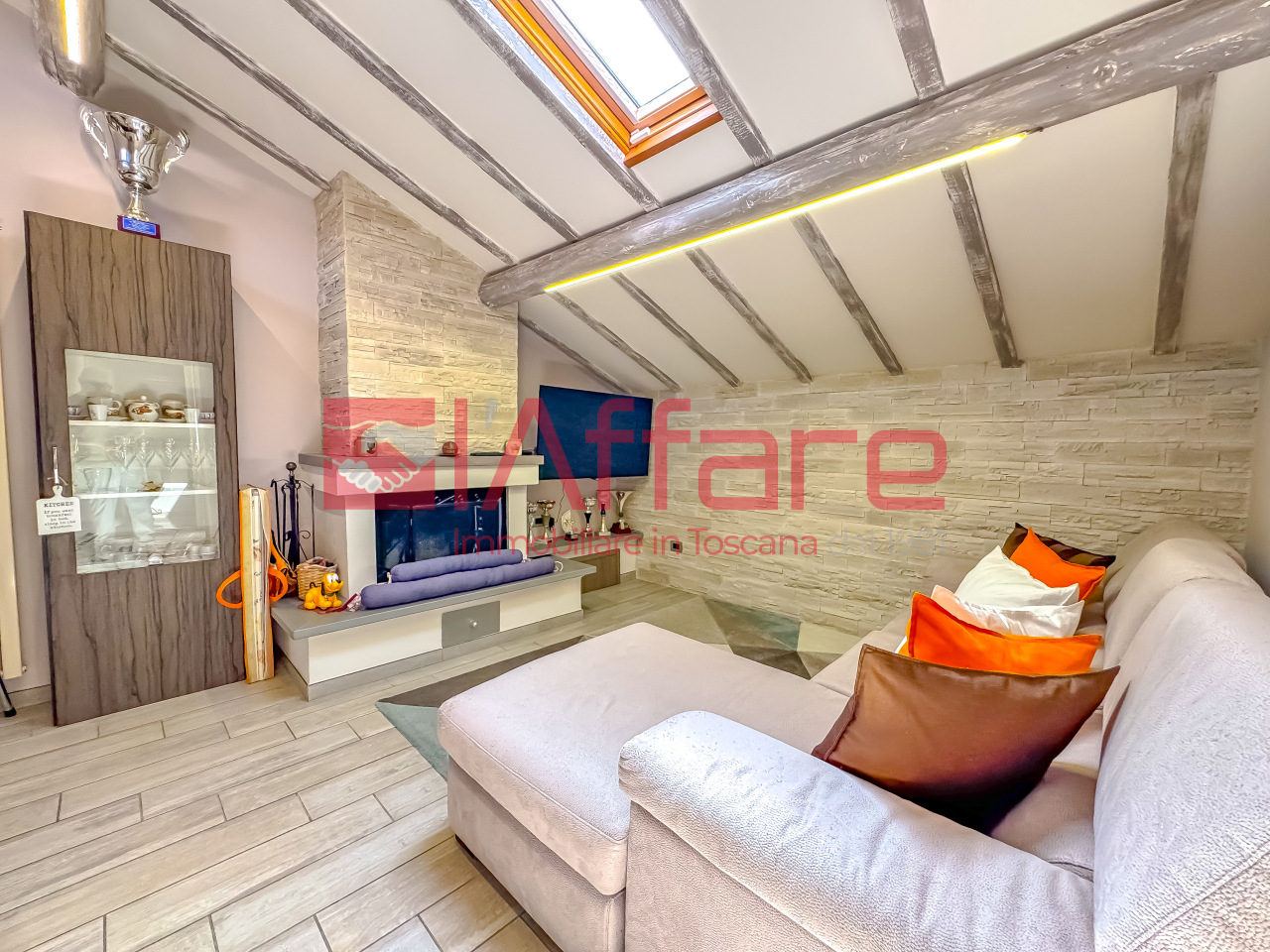 Villa con terrazzo a Montecatini-Terme