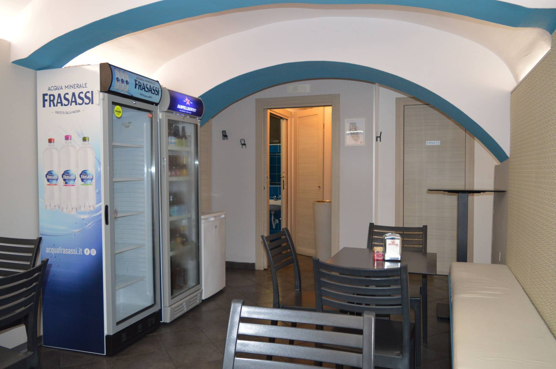 Locale commerciale in vendita a Vasto