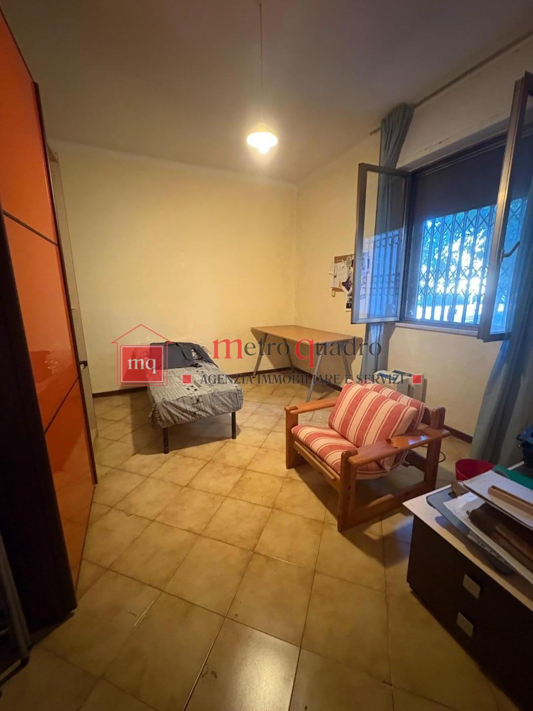 Trilocale da ristrutturare, Pisa porta a lucca