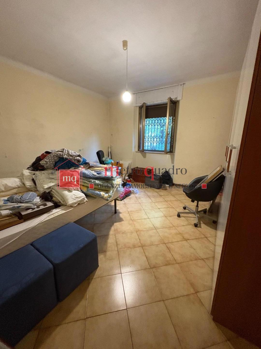 Trilocale da ristrutturare, Pisa porta a lucca