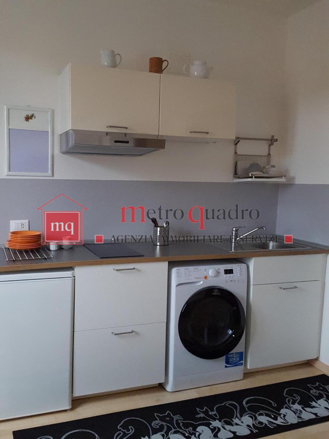 Bilocale arredato in affitto, Pisa santa maria