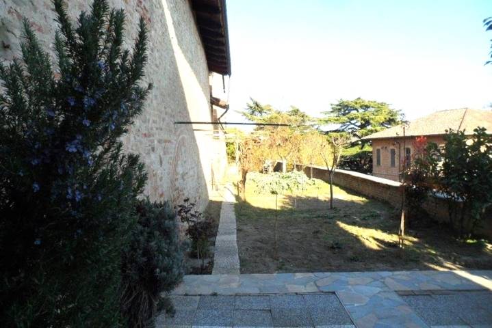 Casa singola in vendita a Casteggio