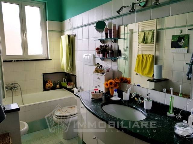 Villa in vendita a Bressana Bottarone