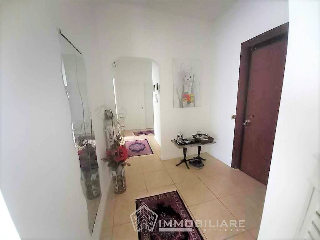 Appartamento in vendita a Casteggio