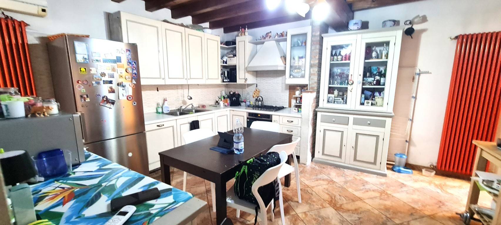 Villette a schiera in vendita a Montebello della Battaglia