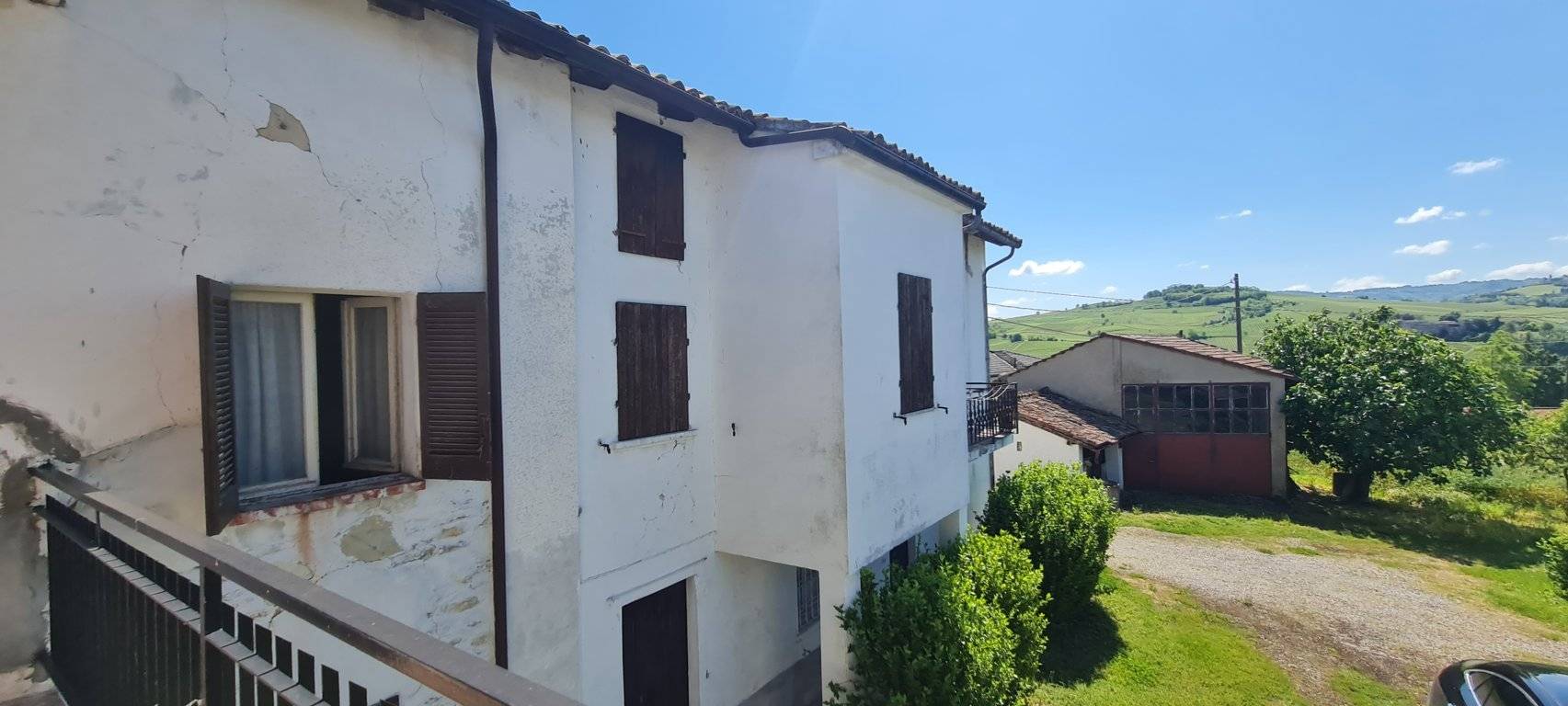 Villette a schiera in vendita a Montecalvo Versiggia