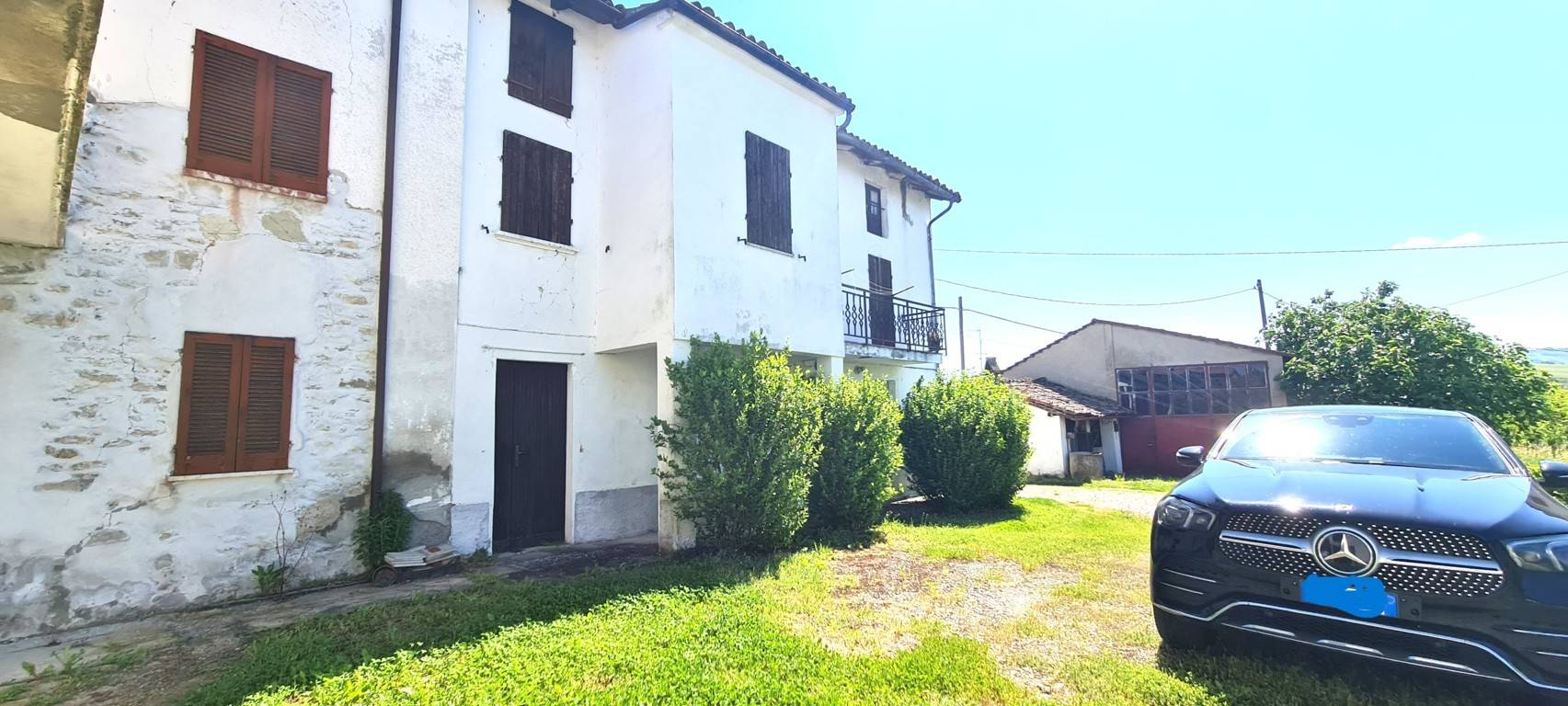 Villette a schiera in vendita a Montecalvo Versiggia