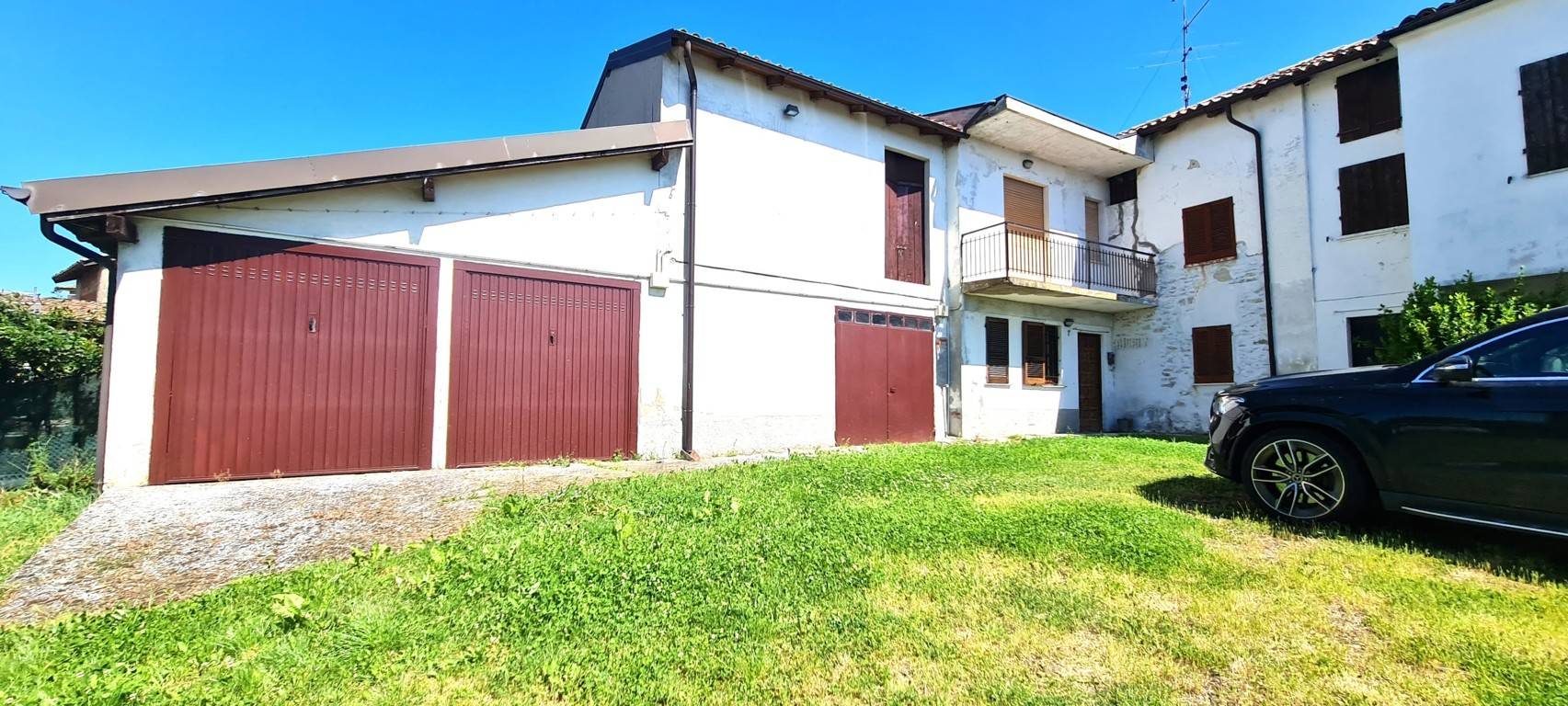 Villette a schiera in vendita a Montecalvo Versiggia