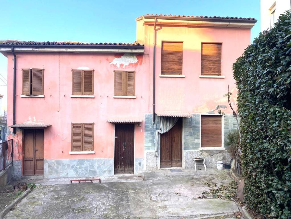 Casa singola in vendita a Stradella