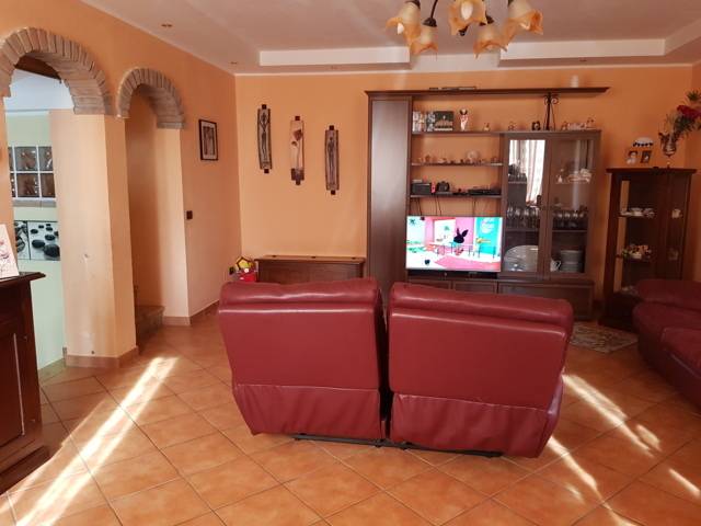 Casa singola in vendita a Corvino San Quirico