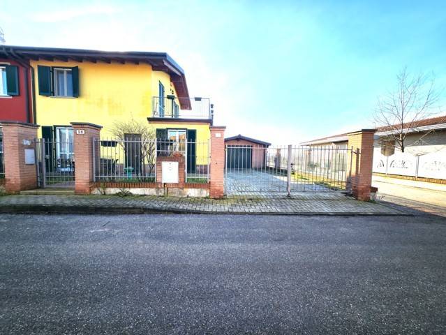 Villette a schiera in vendita a Verretto