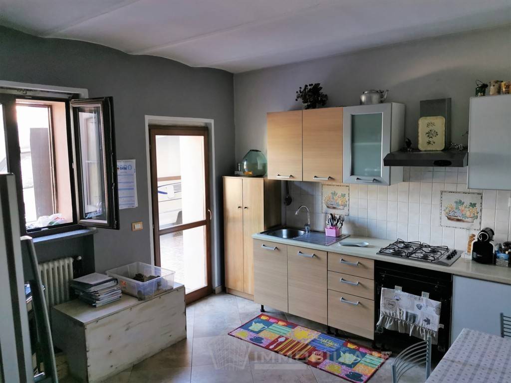 Casa singola in vendita a Corvino San Quirico