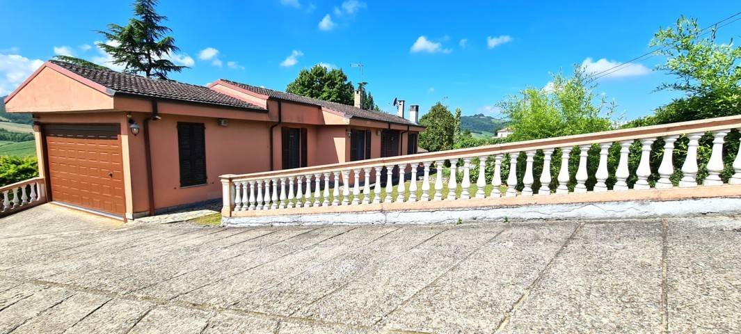 Casa singola in vendita a Borgo Priolo
