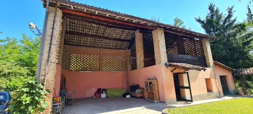 Casa singola in vendita a Montesegale