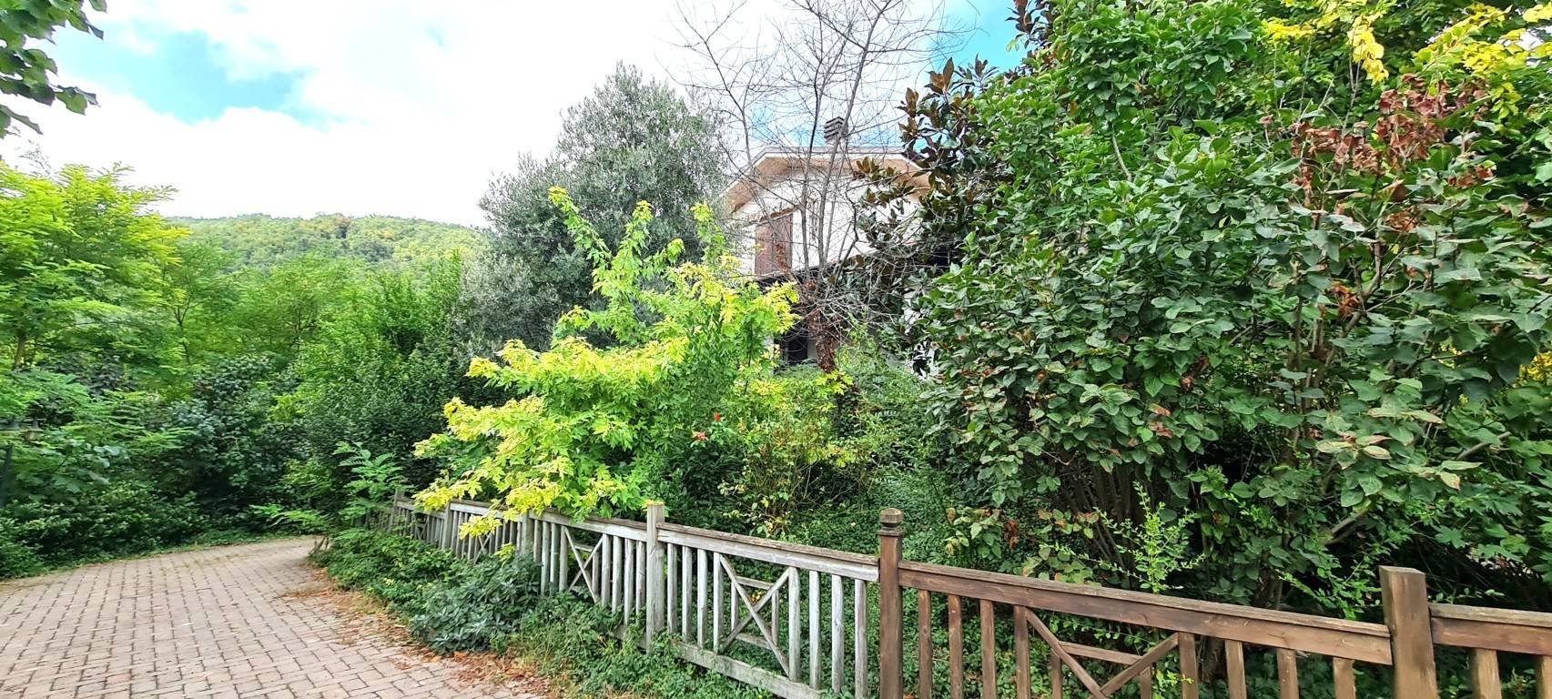 Casa singola in vendita a Rocca Susella