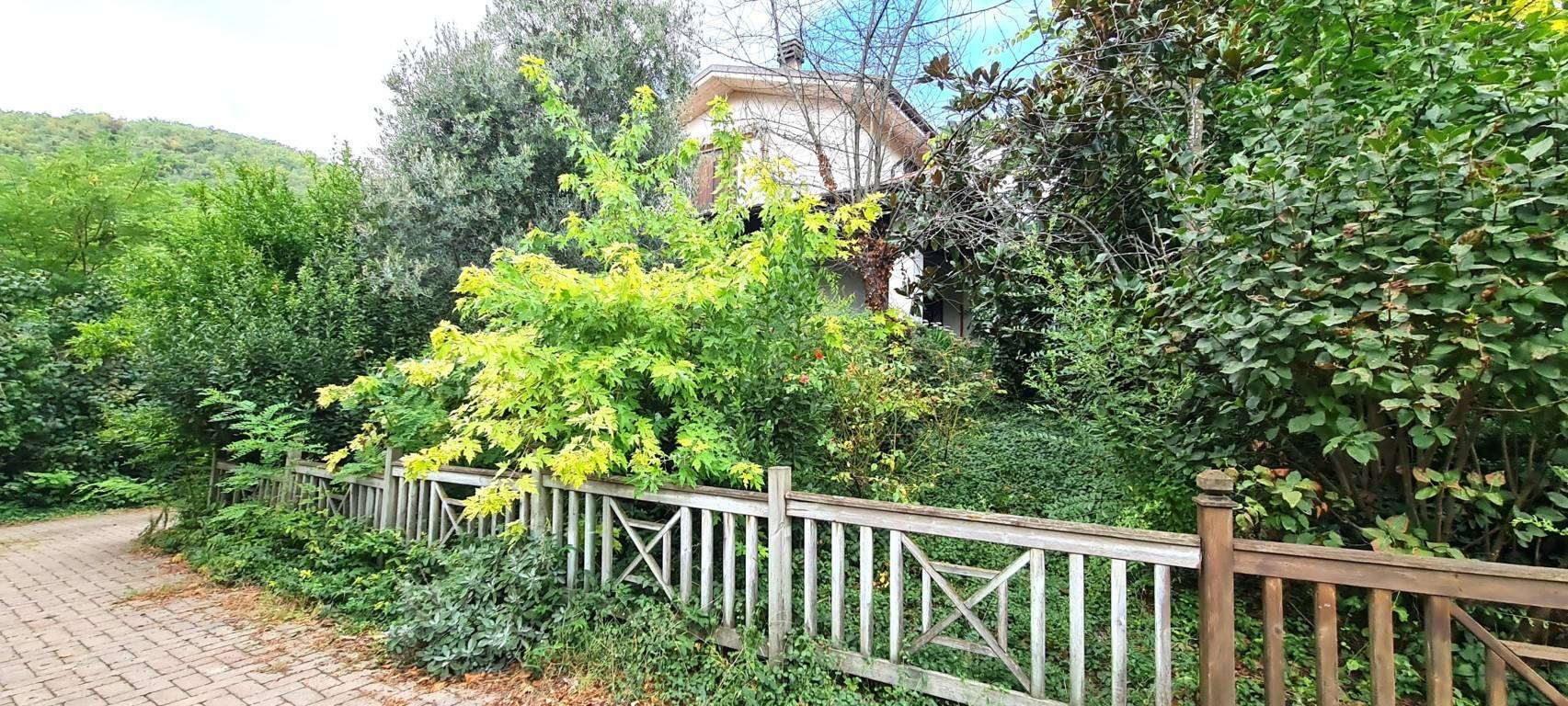 Casa singola in vendita a Rocca Susella