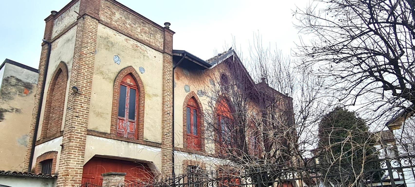 Rustico in vendita a Montebello della Battaglia