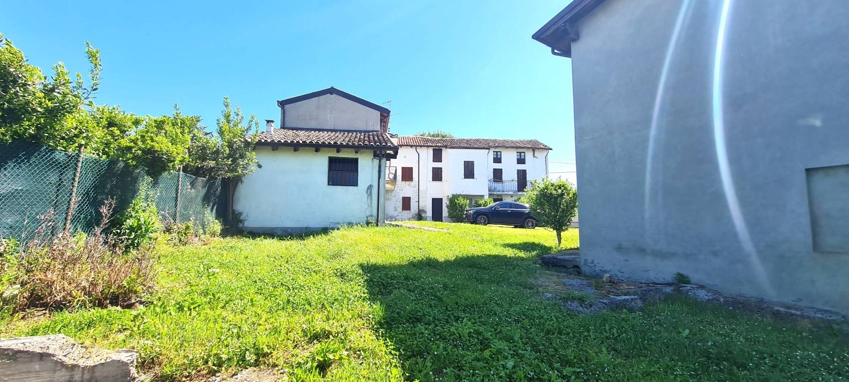 Villette a schiera in vendita a Montecalvo Versiggia